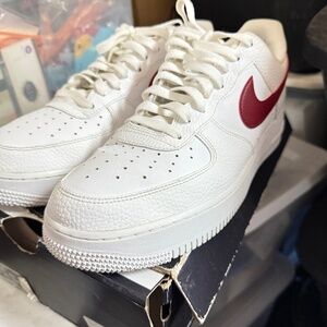 Men’s Nike  sneakers